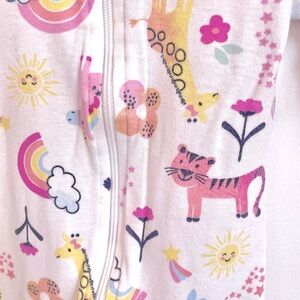 4/$20💥🌈 Rainbows Giraffes Tigers Baby Girl Footie Sleeper Pajamas, White & Pink
